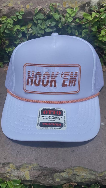 Hook 'Em